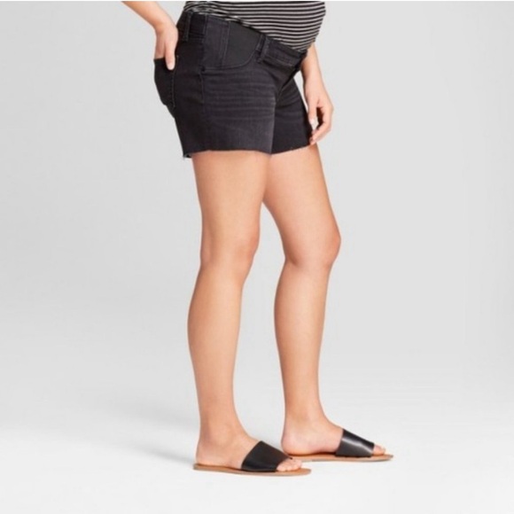 Isabel Maternity Side Inset Panel Black Midi Jean Raw Hem Shorts Size 00/24 New! - Picture 2 of 12